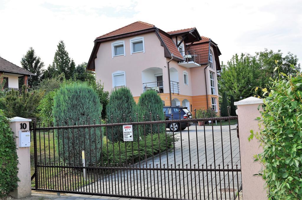 Ferienwohnung Katalin Apartmanhaz Zalakaros Exterior foto